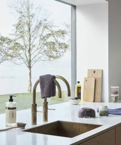 Hubsch Oak Cutting Board