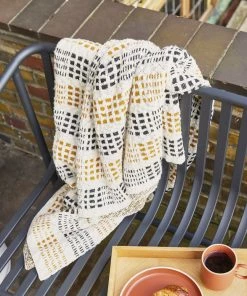 Hubsch Feel Cushion 50x50