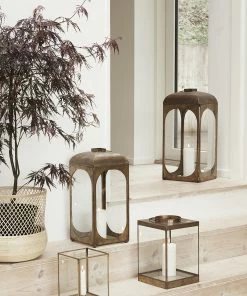 Hubsch Round Bamboo Baskets in Large