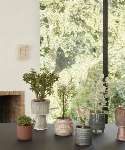 Hubsch Plinth Pots Purple/Brown