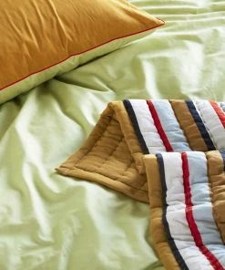 Hubsch Cotton and Polyester Pavilion Blanket 140x200